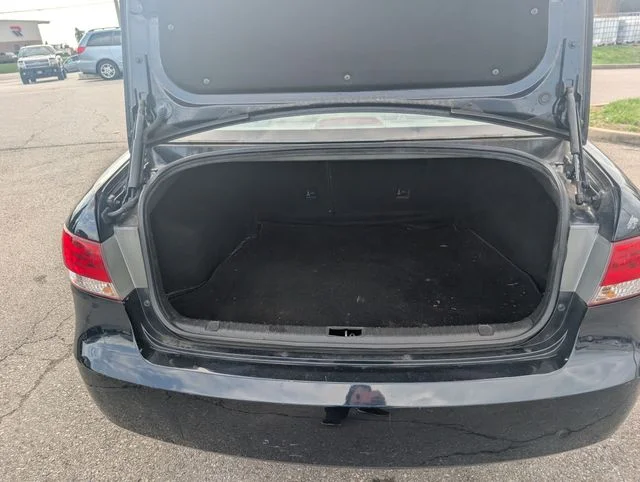Used 2006 Blue Hyundai GLS image 14