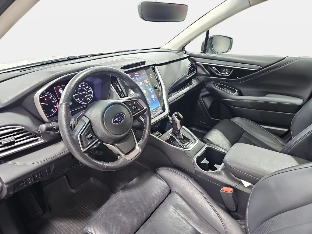 Used 2020 White Subaru Limited image 18