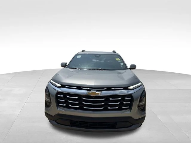 Used 2025 Gray Chevrolet LT image 4