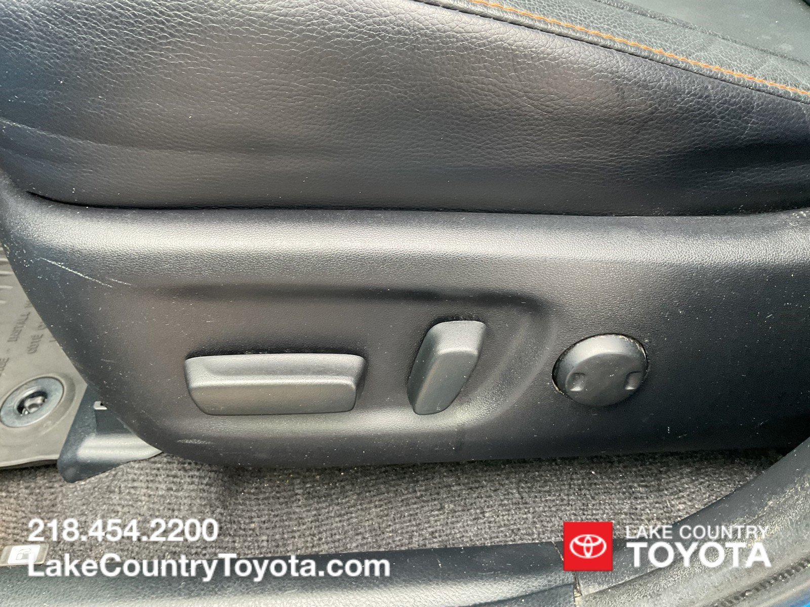 Used 2016 Electric Storm Blue Toyota SE image 24