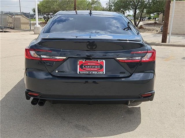 Used 2025 Underground Toyota SE image 3