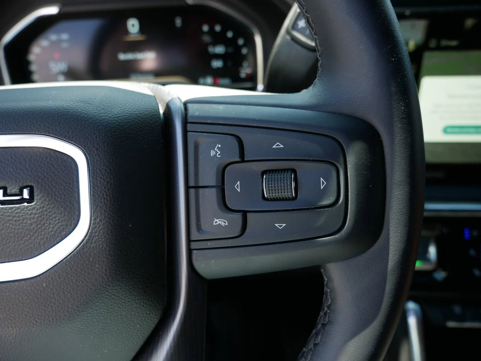 Used 2025 Sterling Metallic GMC Denali Ultimate image 30