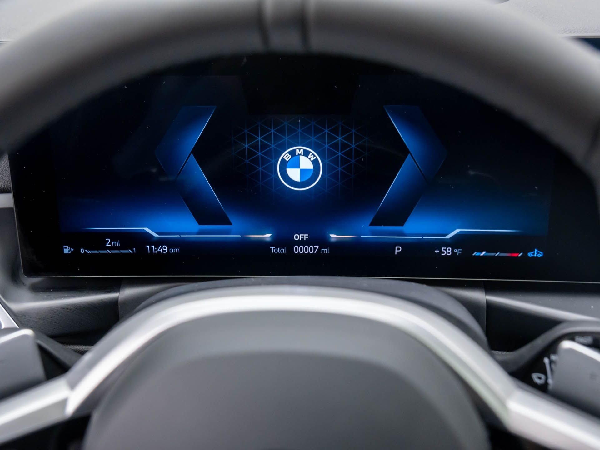 New 2026 Mineral White Metallic BMW 330i xDrive image 22