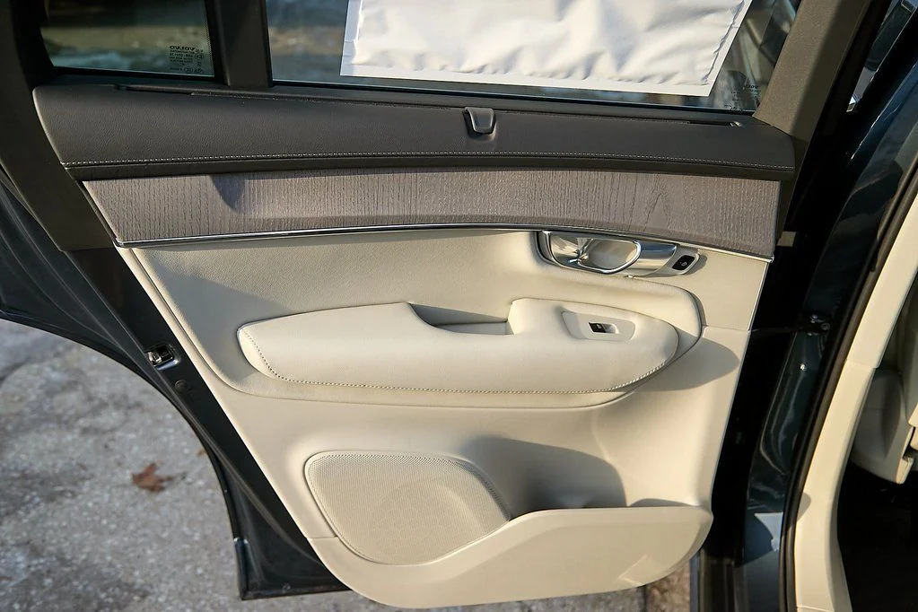 New 2026 Denim Blue Volvo Ultra image 19