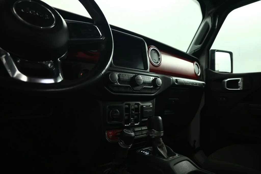 Used 2023 White Jeep Rubicon image 54