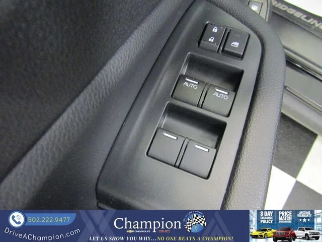 Used 2023 Black Honda RTL image 22