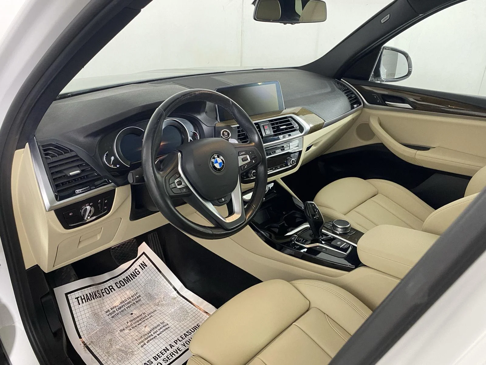 Used 2018 Alpine White BMW xDrive30i image 16