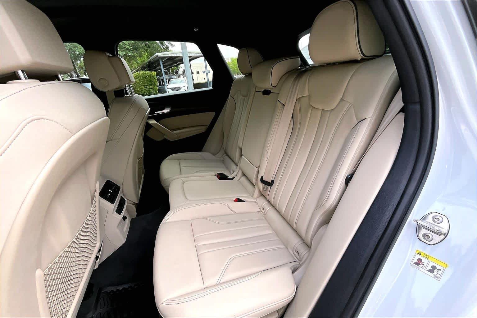 Used 2025 Glacier White Metallic Audi S line Premium Plus image 21