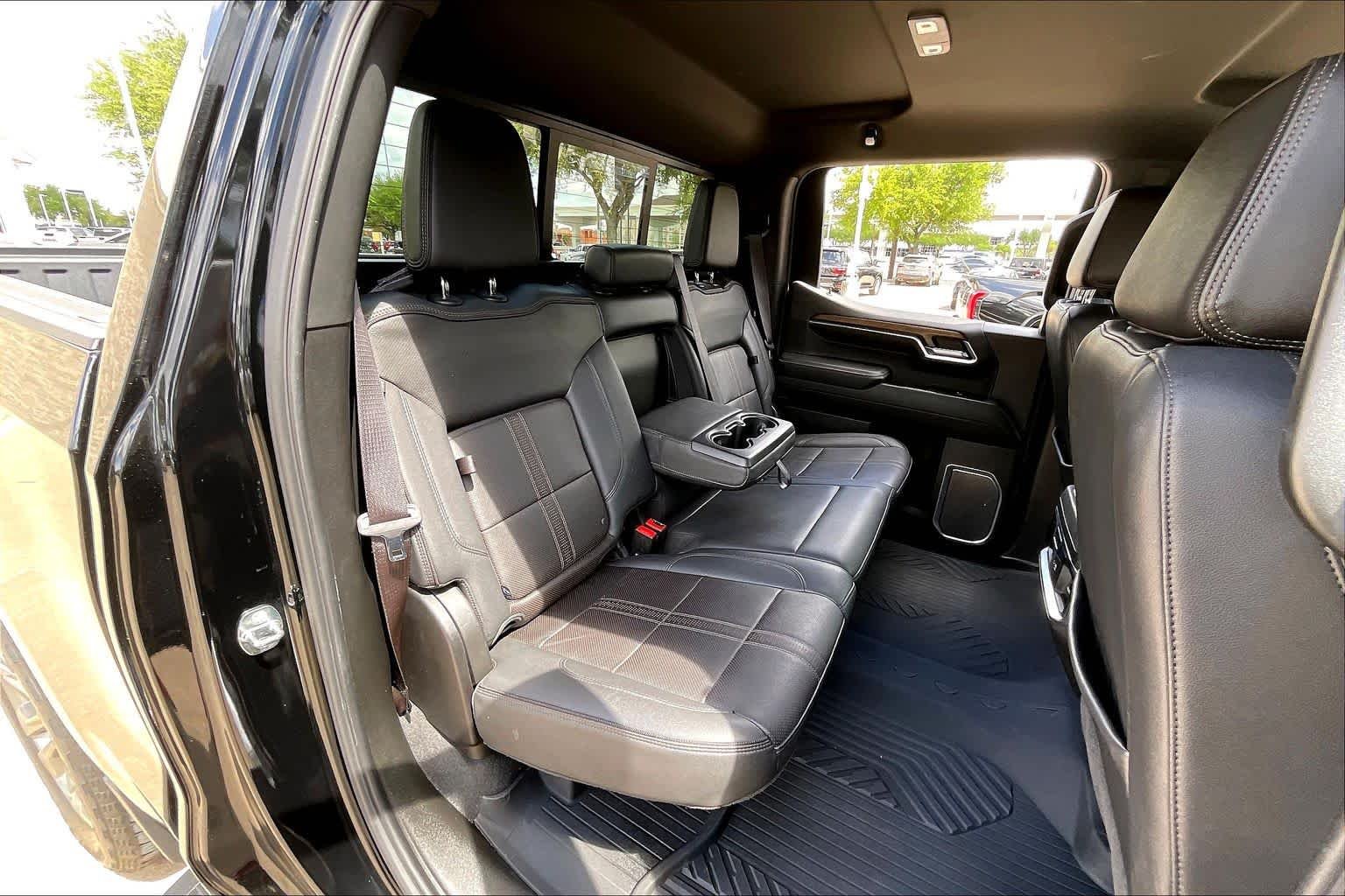 Used 2024 Black Chevrolet High Country image 20