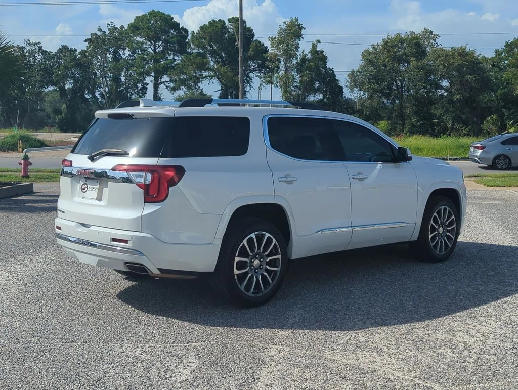 Used 2021 White GMC Denali image 7