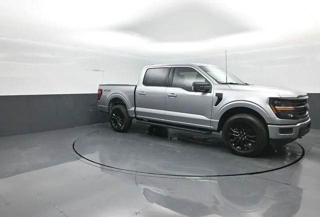 New 2026 Silver Ford XLT image 2