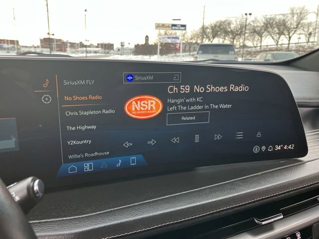 2024 Cadillac XT4 Premium Luxury - Photo 13