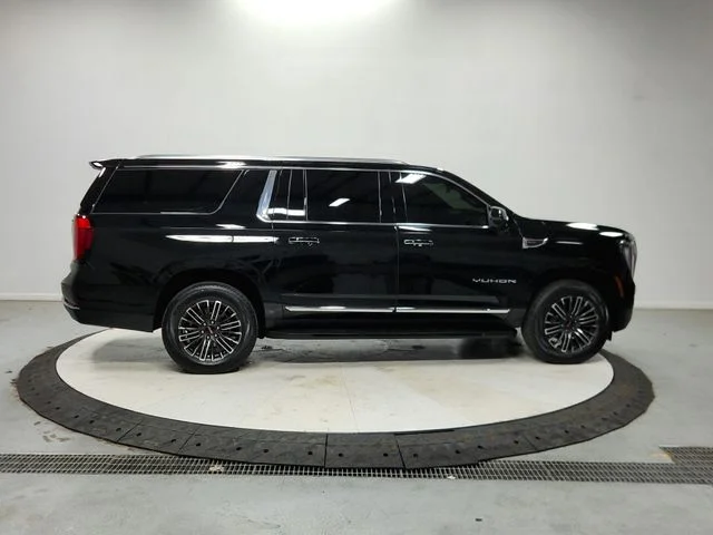Used 2026 Black GMC Elevation image 9