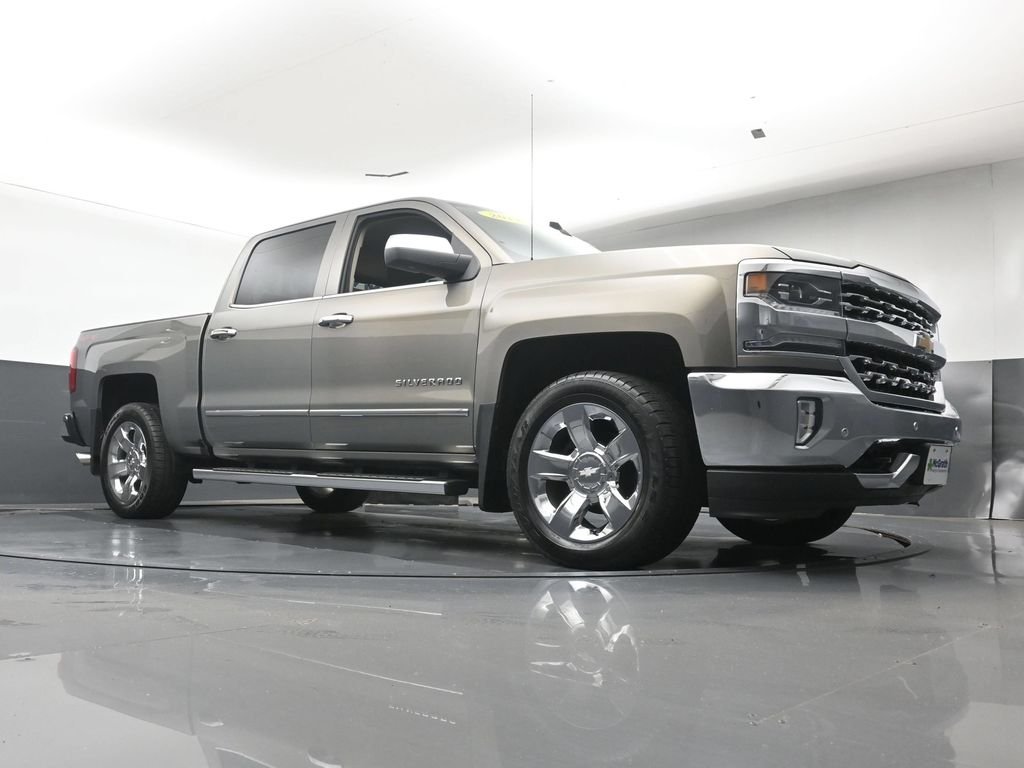 Used 2017 Gray Chevrolet LTZ image 25