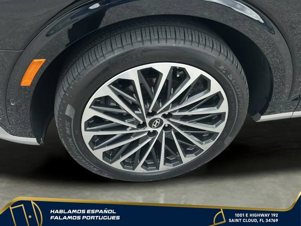 Used 2026 Black Hyundai Calligraphy image 29