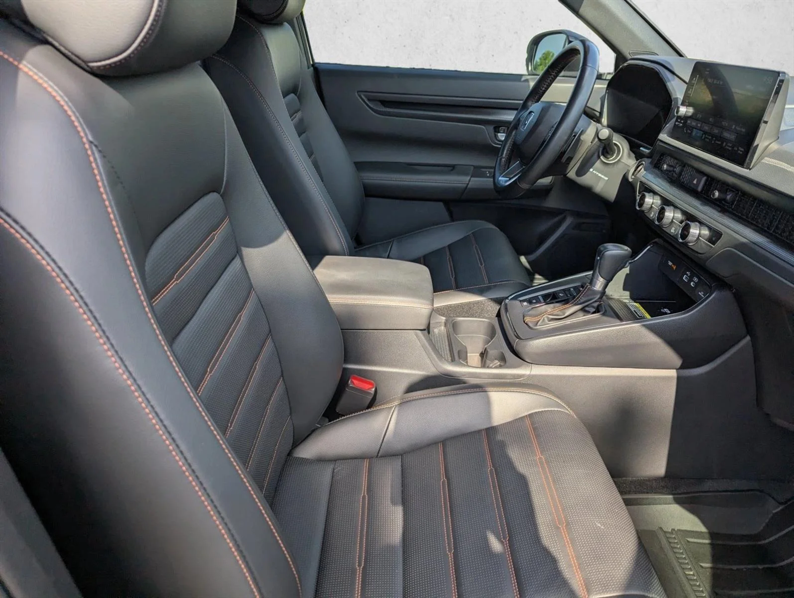 Used 2025 Crystal Black Pearl Honda Sport-L image 28