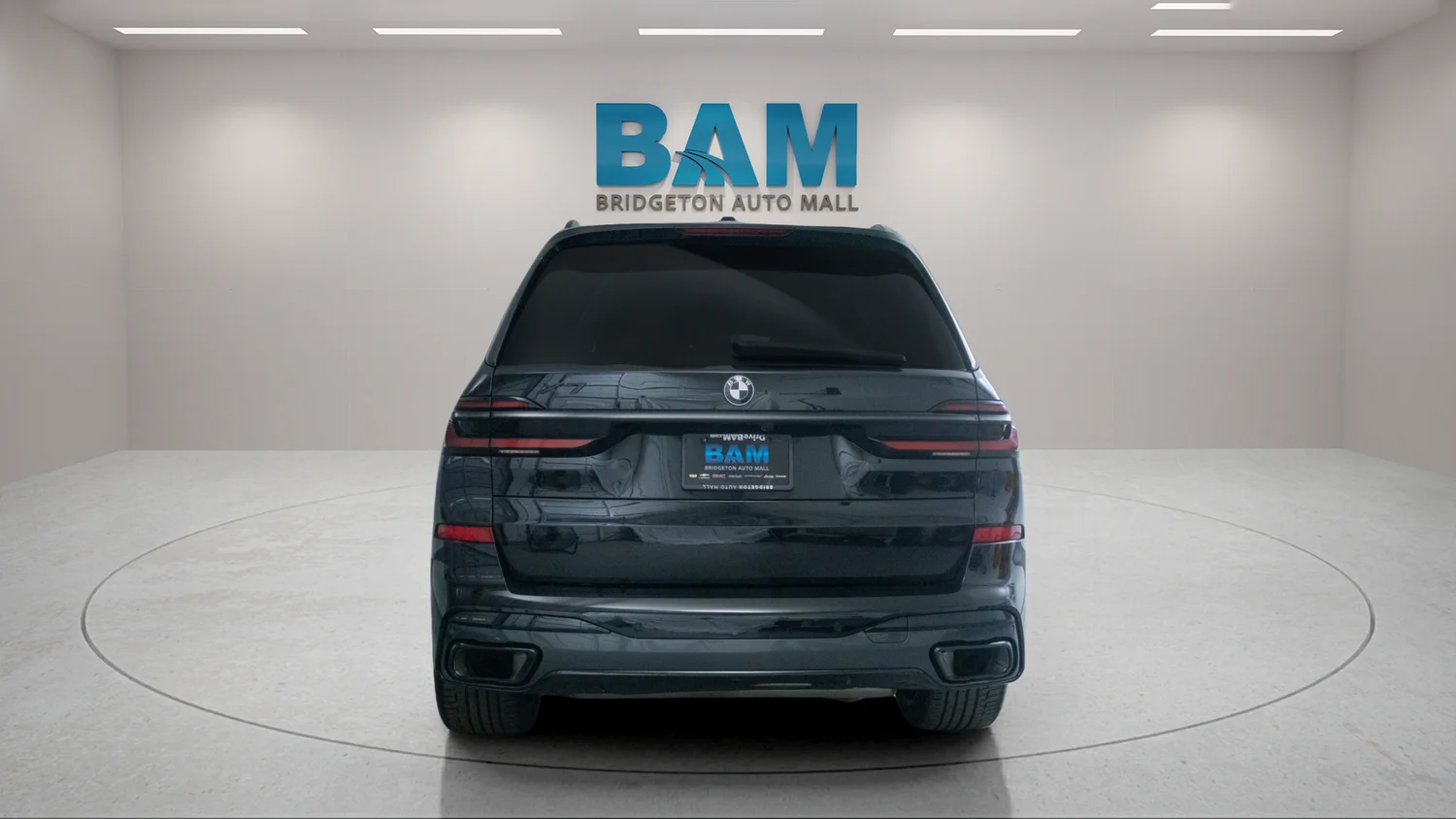 Used 2024 Black BMW xDrive40i image 6
