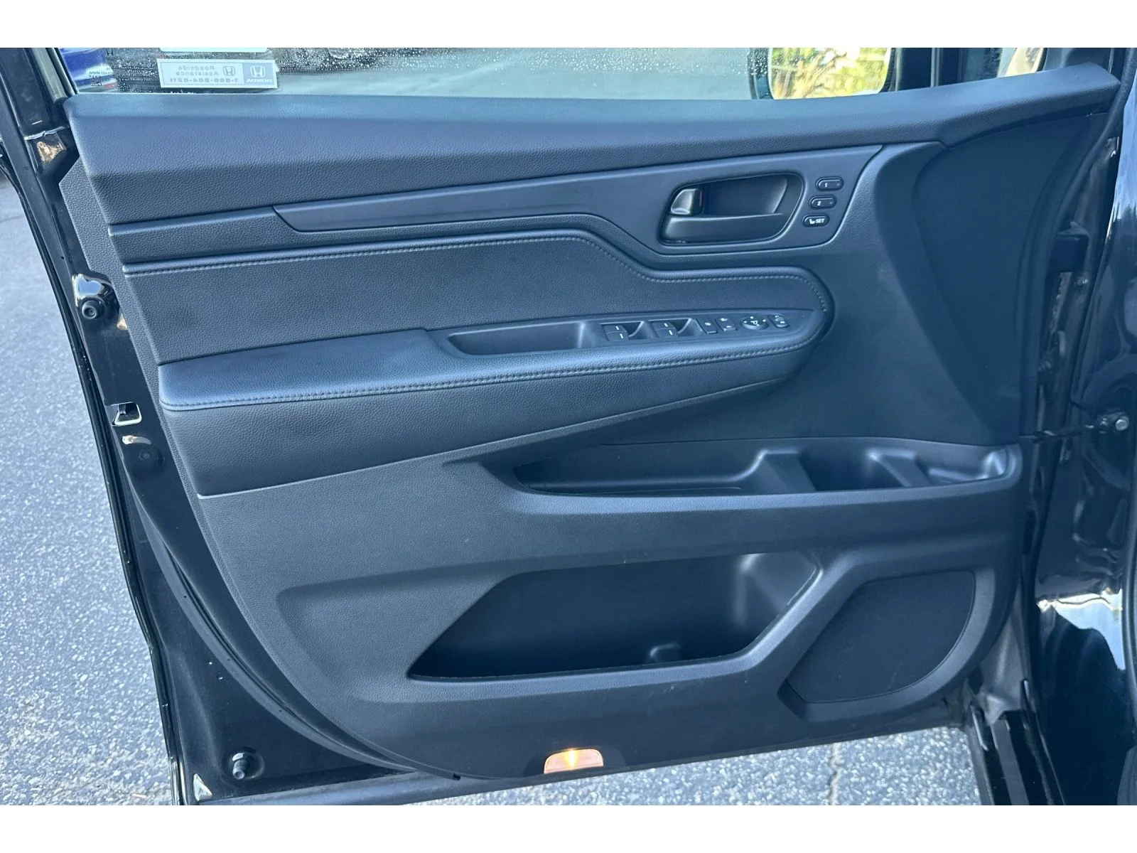 Used 2024 Crystal Black Pearl Honda Sport image 11