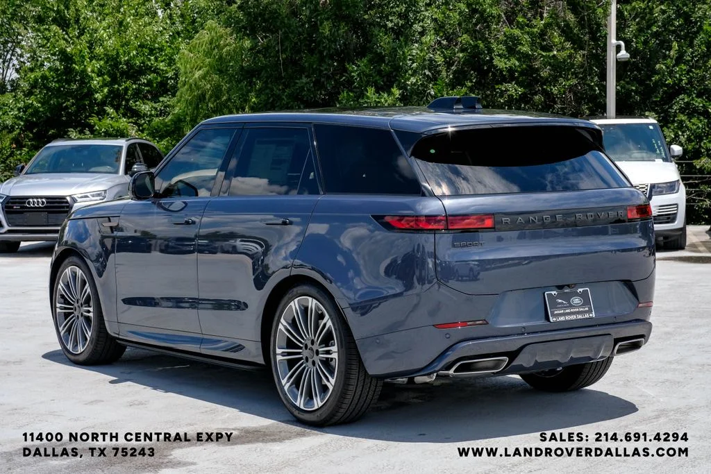 New 2026 Varesine Blue Metallic Land Rover Dynamic SE image 9