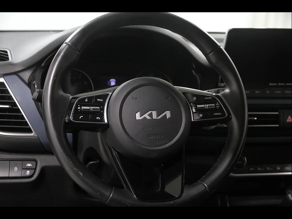 Used 2023 Gravity Gray Kia S image 7