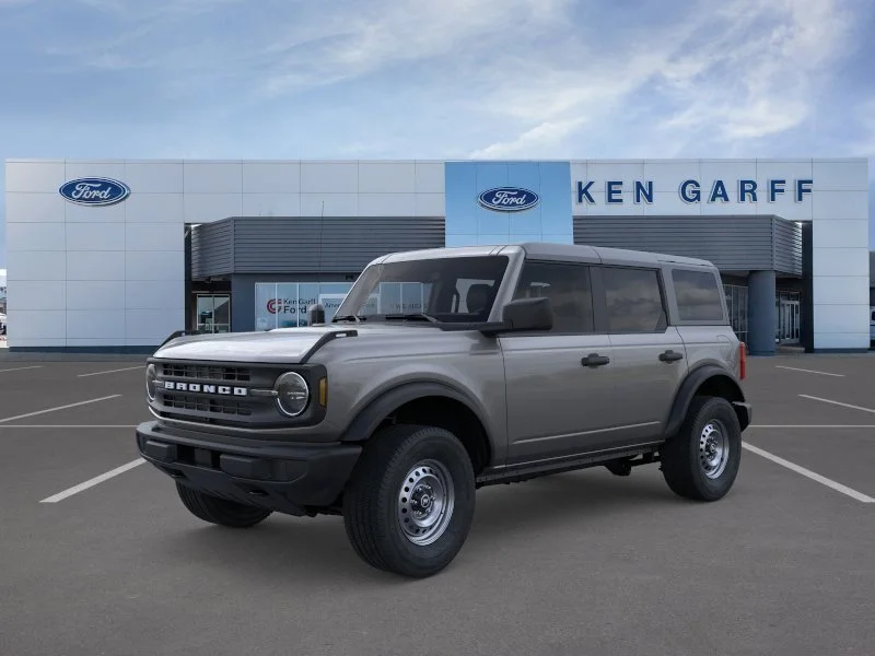 2026 Ford Bronco Base 4x4's photo