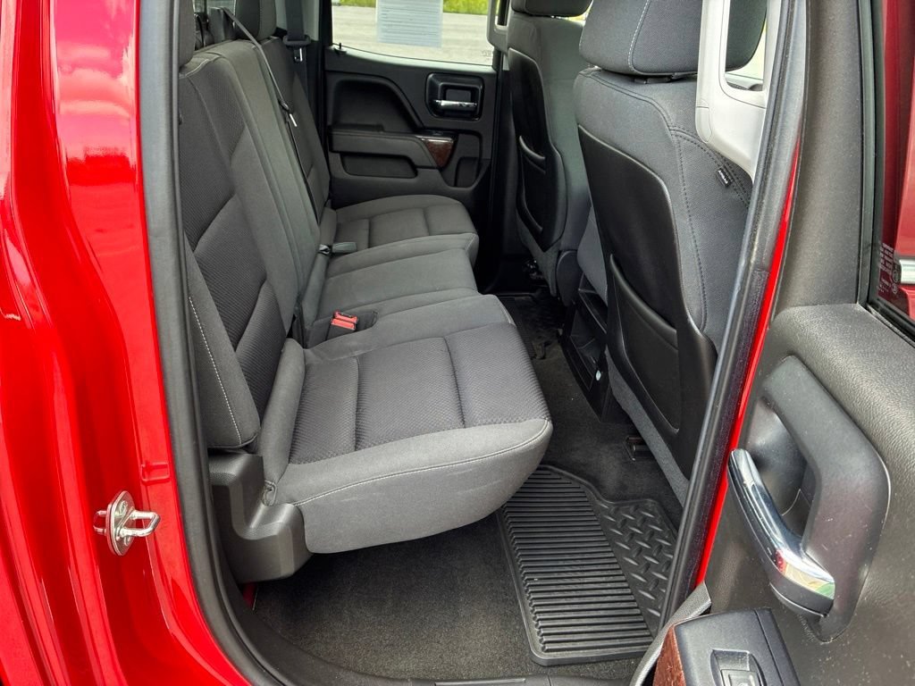 Used 2015 FIRE RED GMC SLE image 21