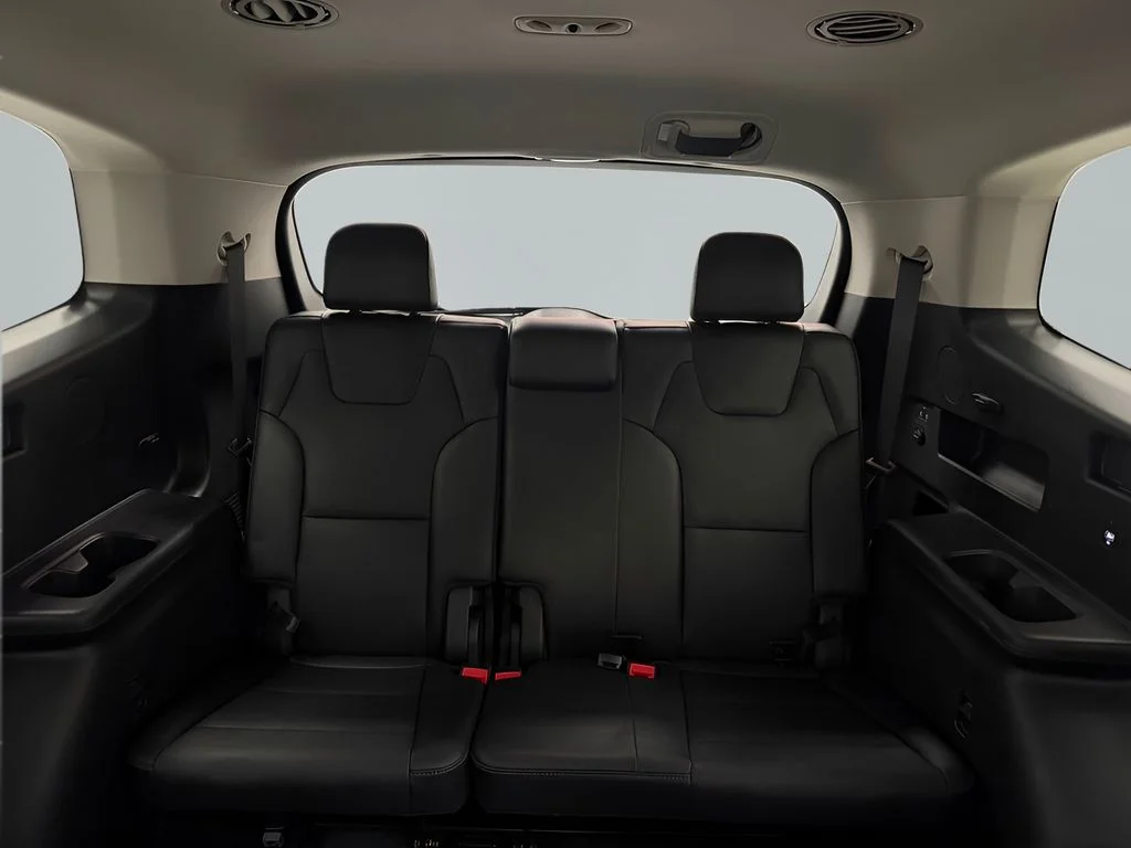 Used 2022 Black Kia EX image 14