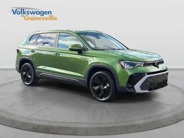 2026 Volkswagen Taos SE