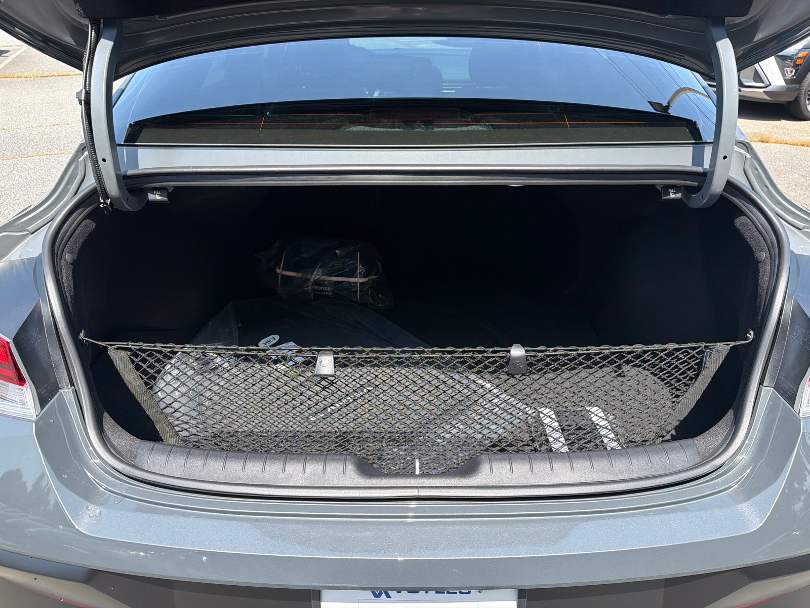 New 2026 Ecotronic Gray Hyundai Limited image 12