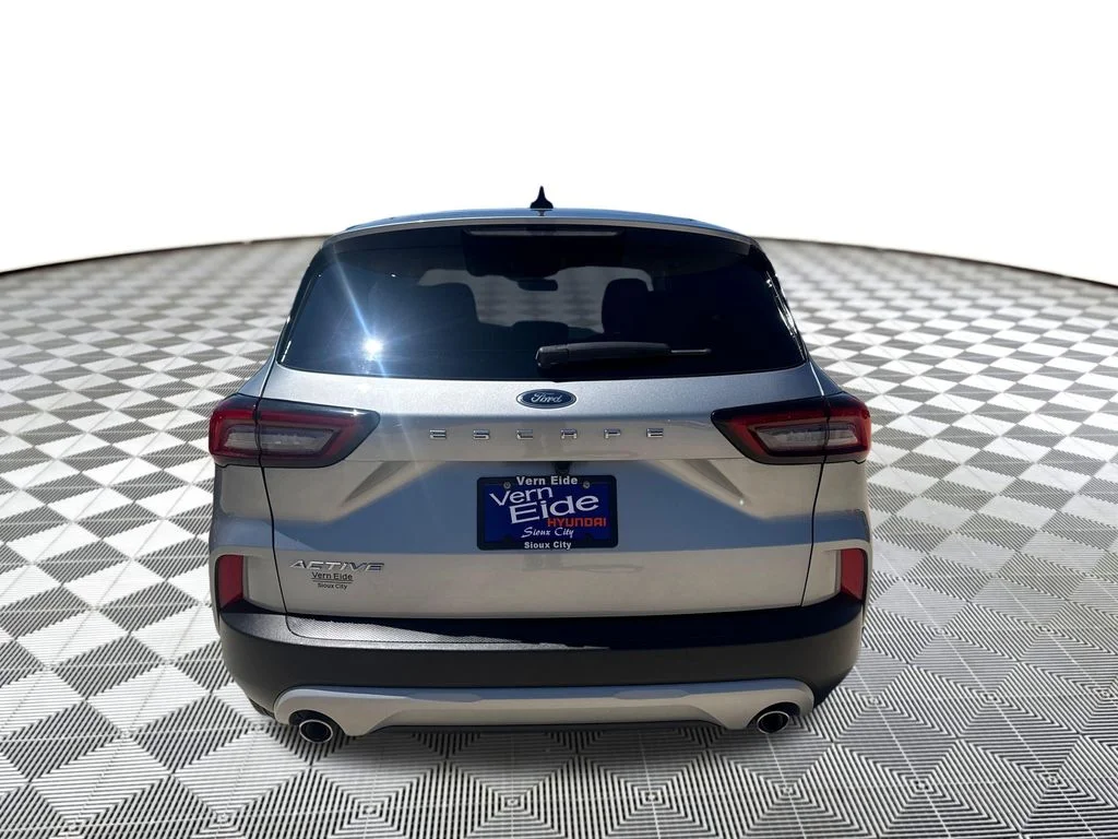 Used 2024 Silver Ford Active image 5