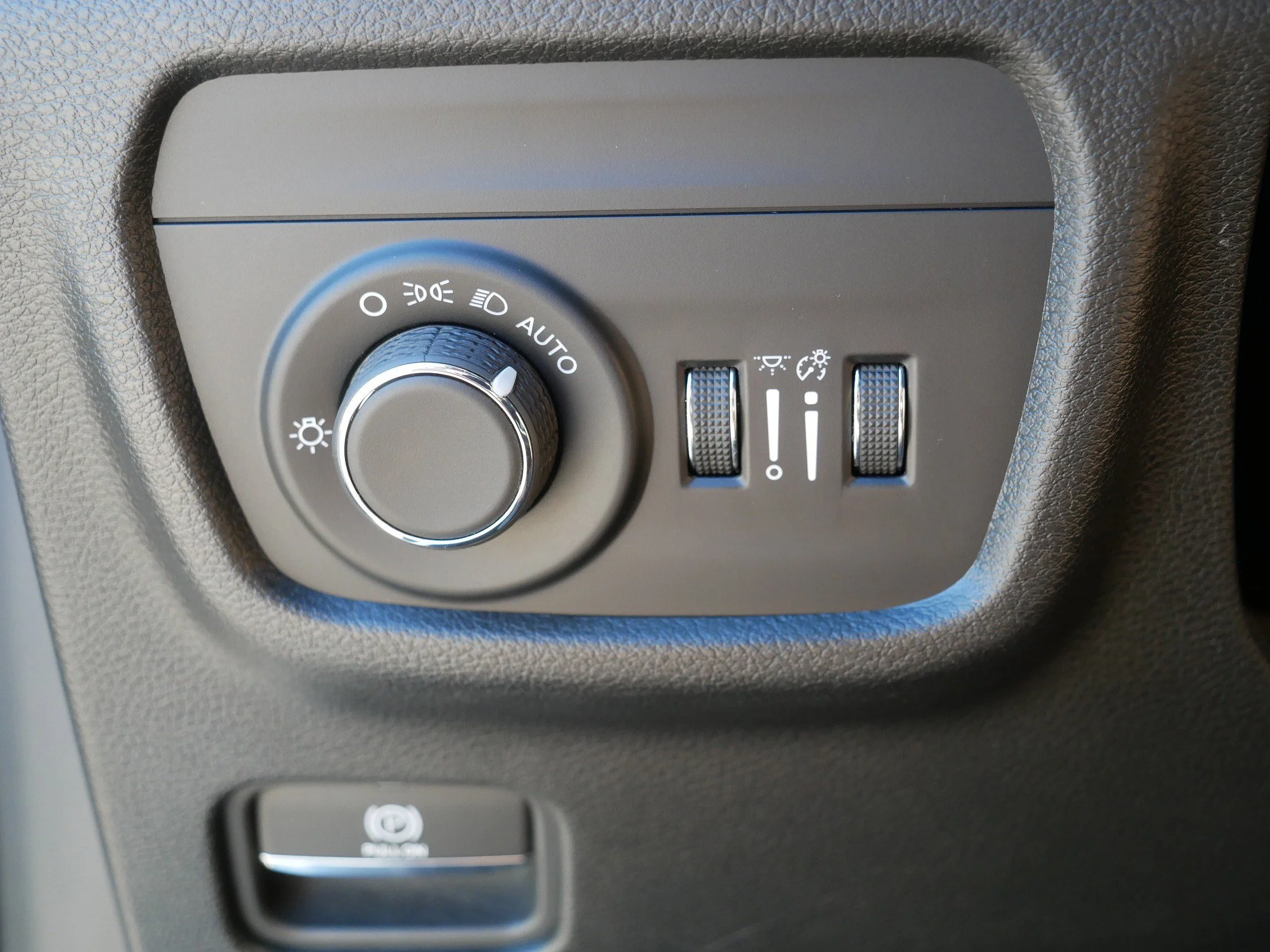 Used 2023 Bright White Clearcoat Jeep Altitude image 26