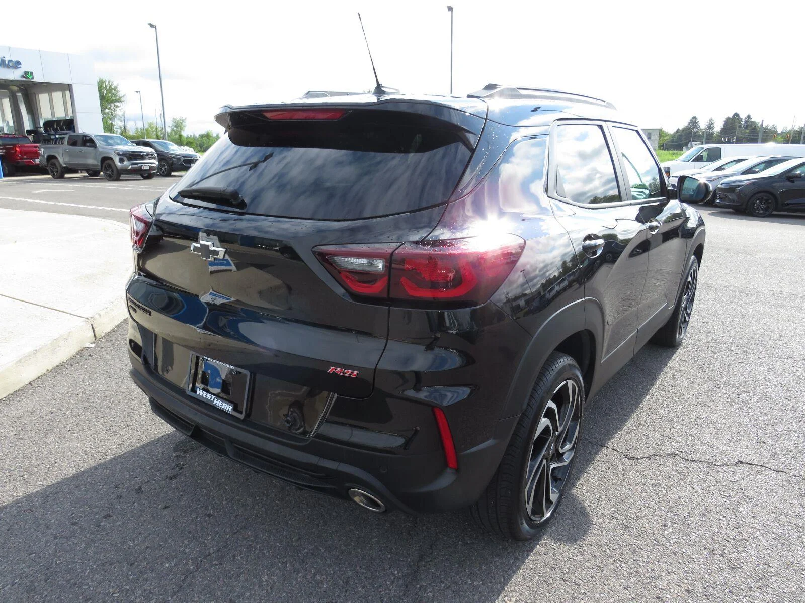 Used 2025 Mosaic Black Metallic Chevrolet RS image 6