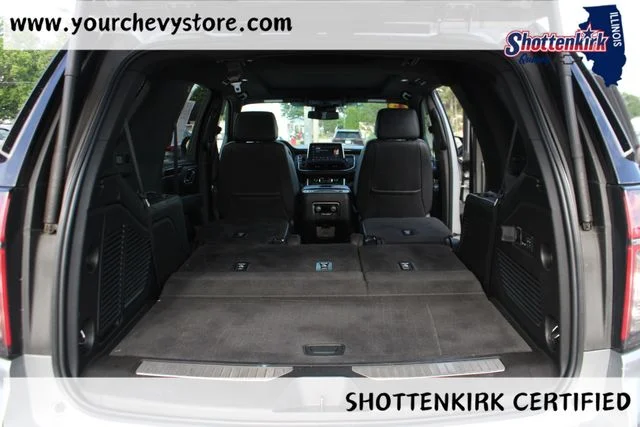 Used 2023 Gray Chevrolet Z71 image 25