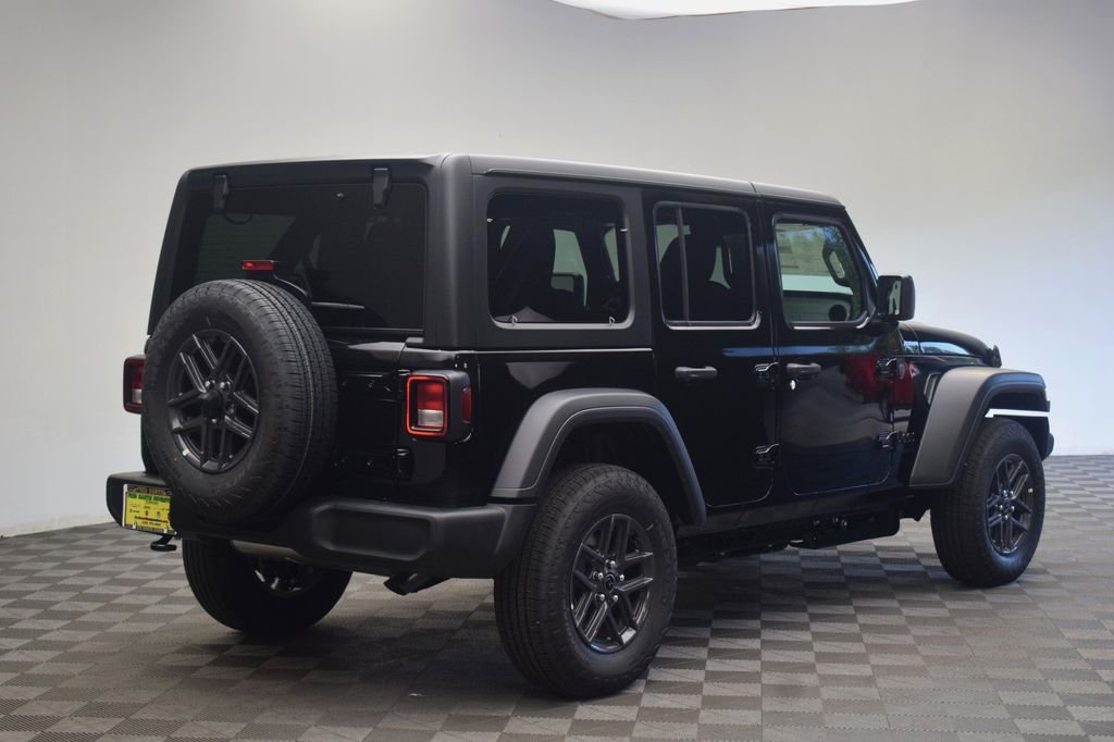 New 2026 Black Clear-Coat Exterior Paint Jeep Sport S image 5
