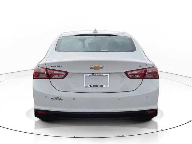 Used 2020 White Chevrolet LT image 6