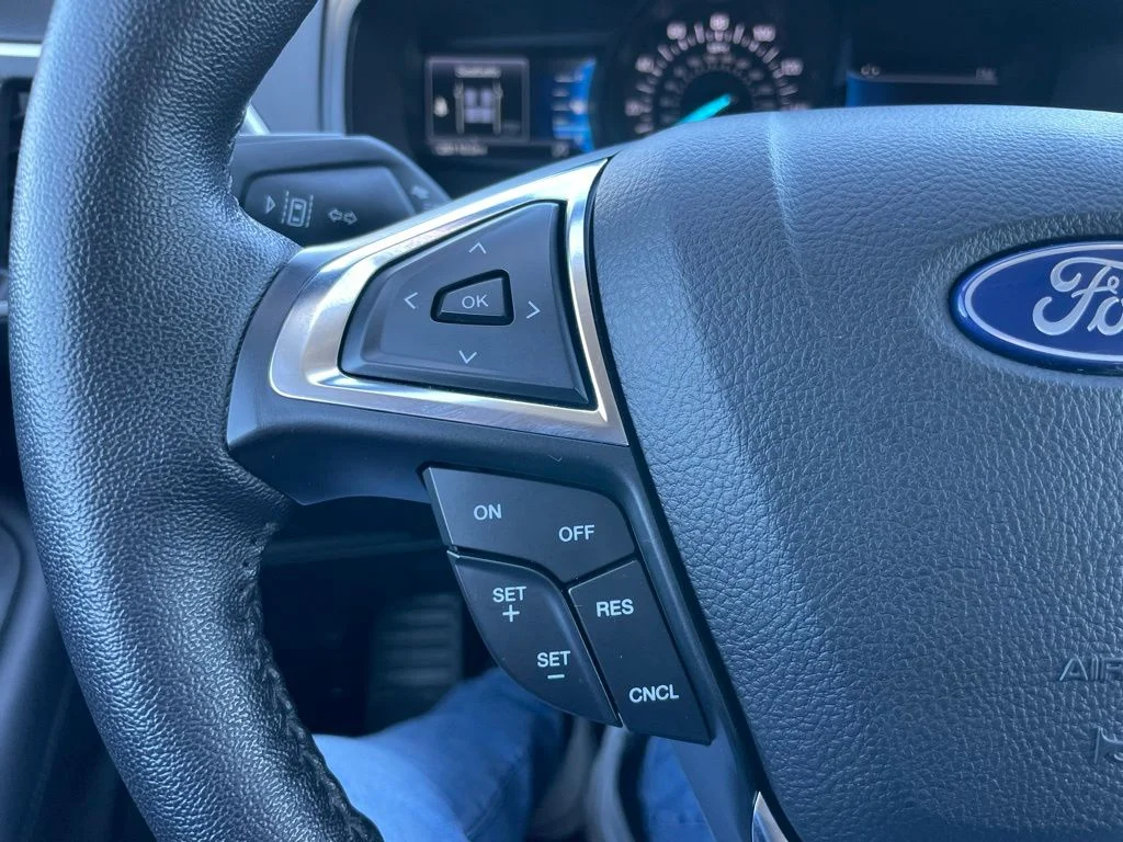 2022 Ford Edge SEL - Photo 19