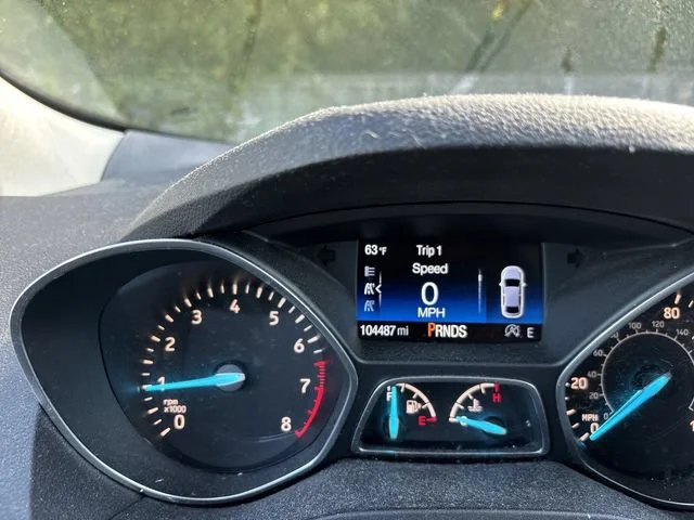 Used 2017 Shadow Black Ford SE image 16