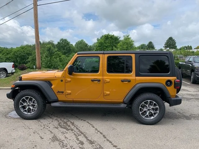 New 2026 Goldilocks Jeep Sport S image 2