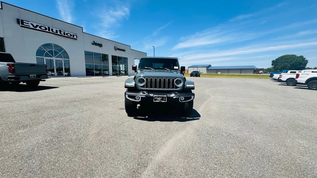 2026 Jeep Wrangler Sahara's photo