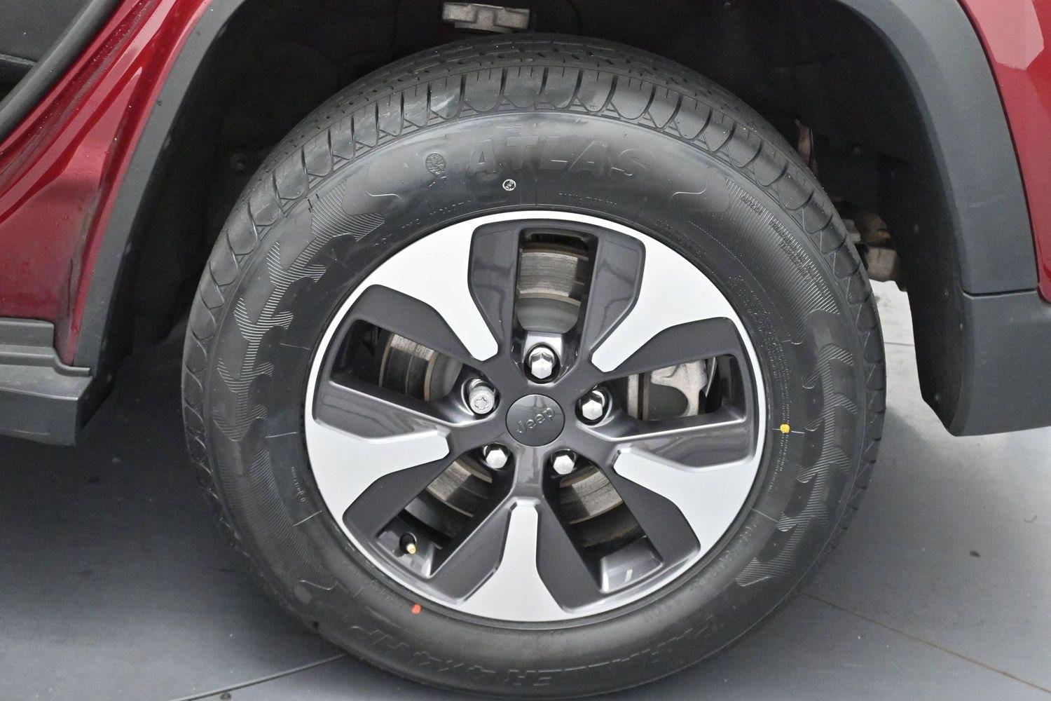 Used 2024 Red Jeep 4x4 image 37