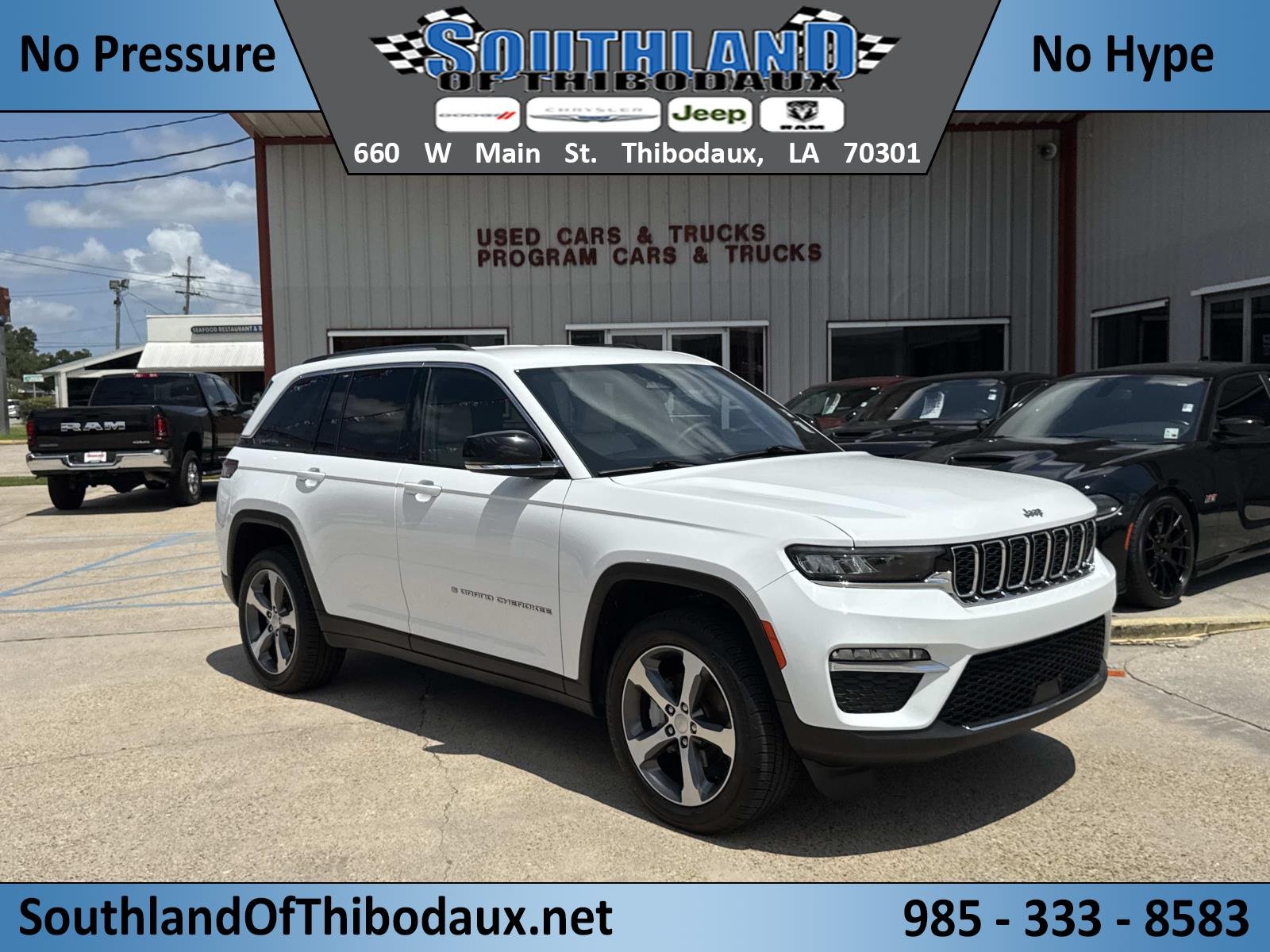 Used 2023 Bright White Clearcoat Jeep Limited image 1