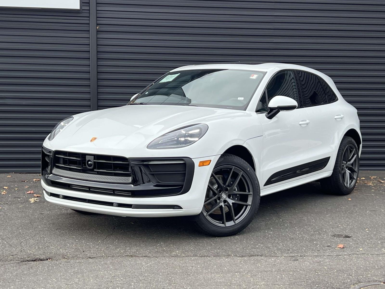 2026 Porsche Macan T