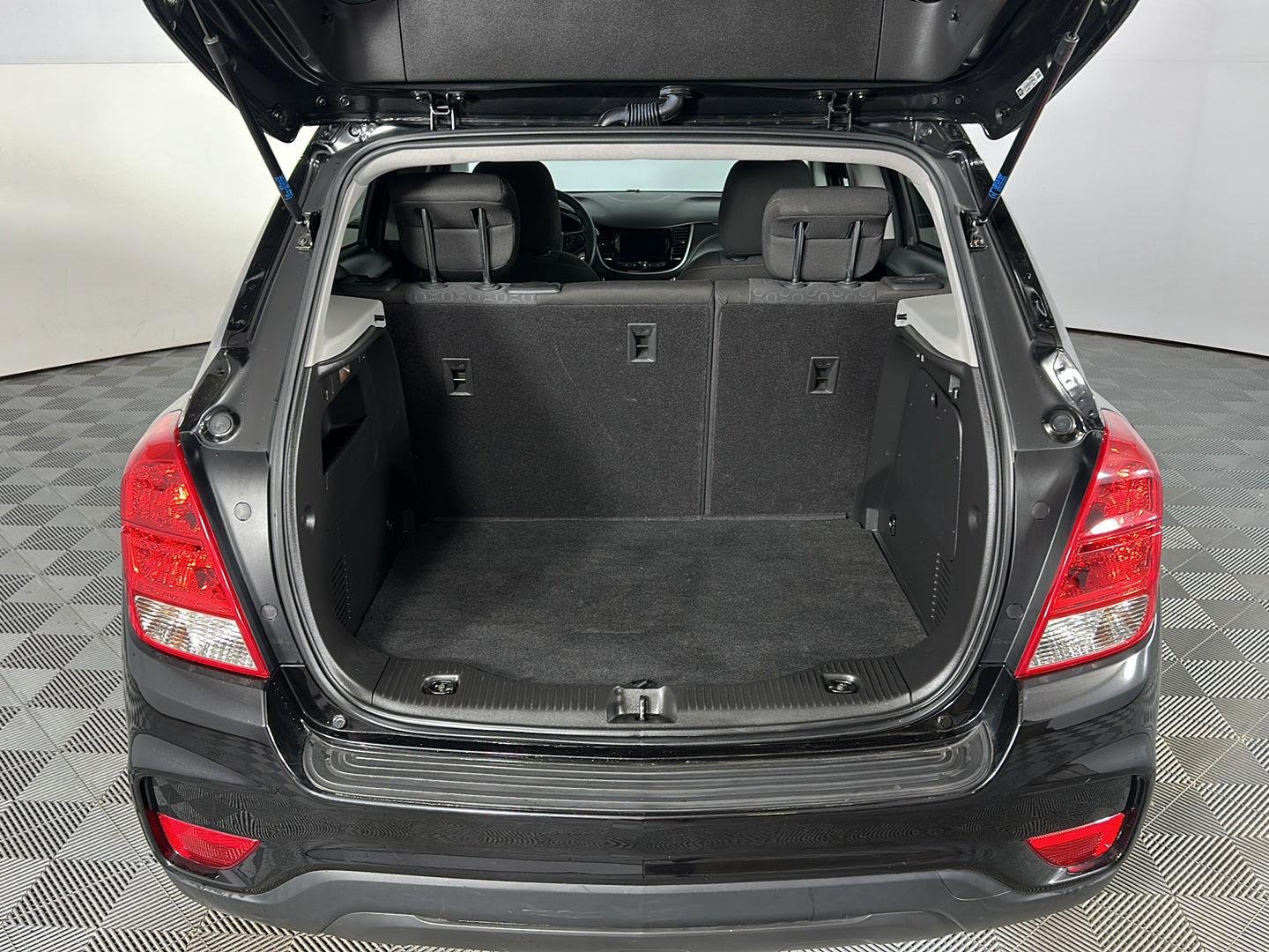 Used 2020 Mosaic Black Metallic Chevrolet LS image 8