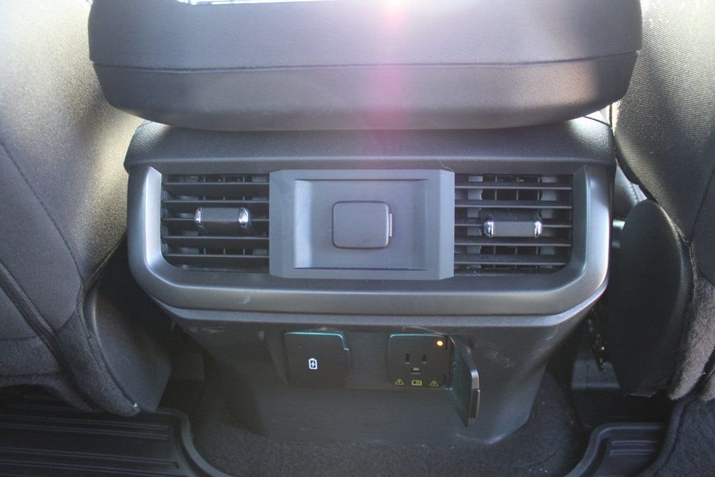 Used 2024  Ford XLT image 37