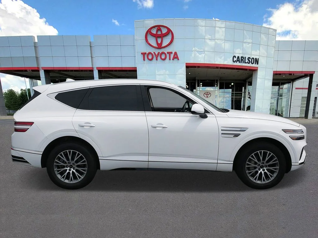 Used 2026 White Genesis 2.5T image 4