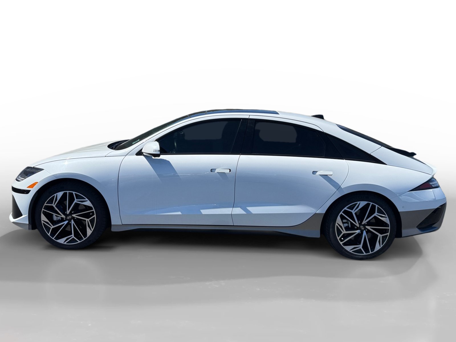 Used 2023 Hyundai IONIQ 6 Limited with VIN KMHM54AA2PA033468 for sale in San Jose, CA