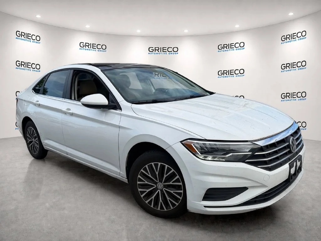 Used 2019 Pure White Volkswagen 1.4T SE image 1