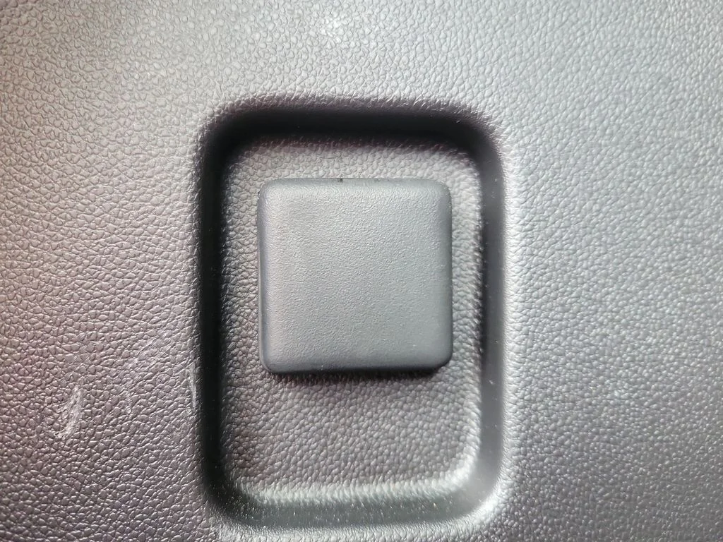 Used 2026 Black Chevrolet LT image 7