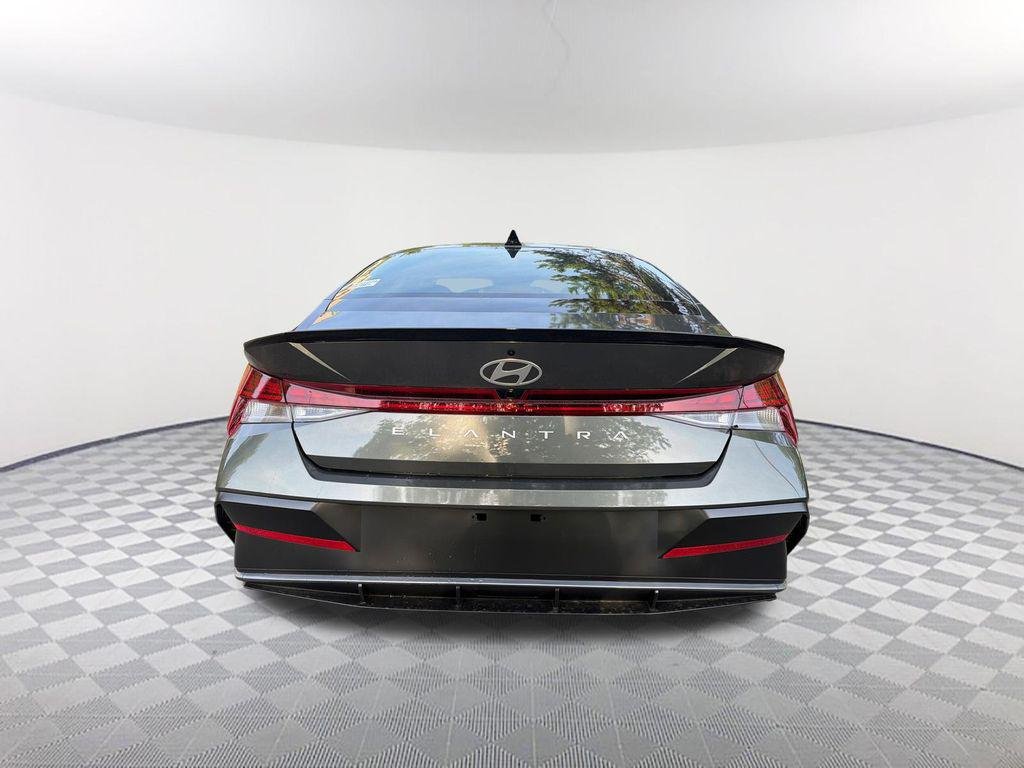 New 2026 Gray Hyundai SEL Sport Premium image 6