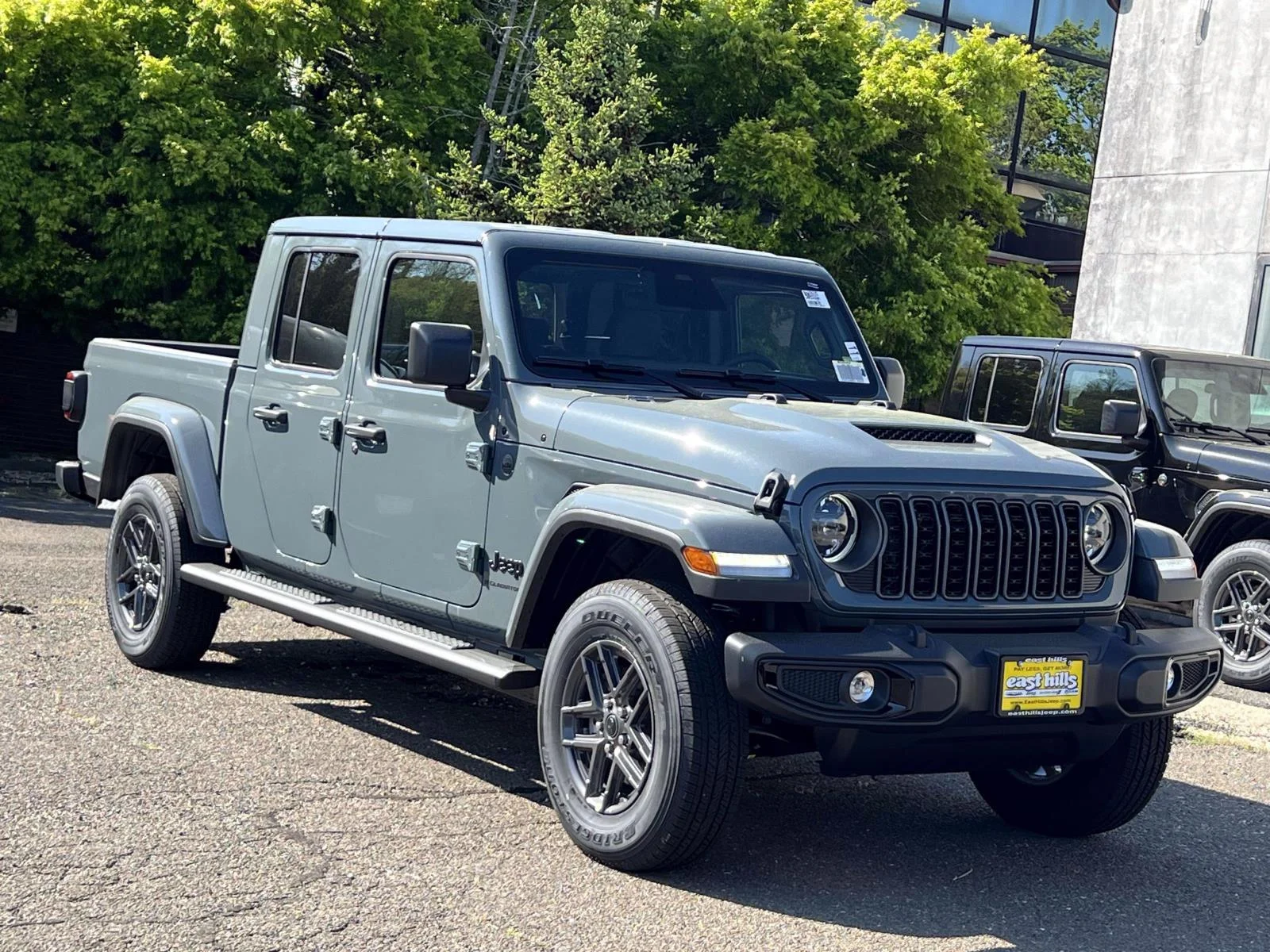 2026 Jeep Gladiator Sport S Auto's photo
